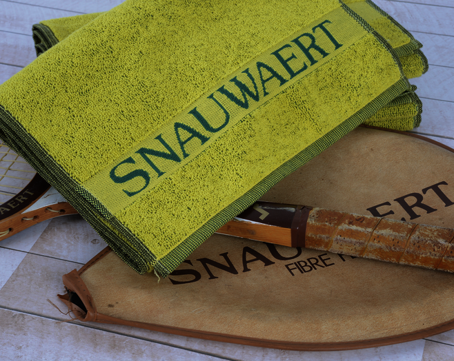 embroidery 'Snauwaert'